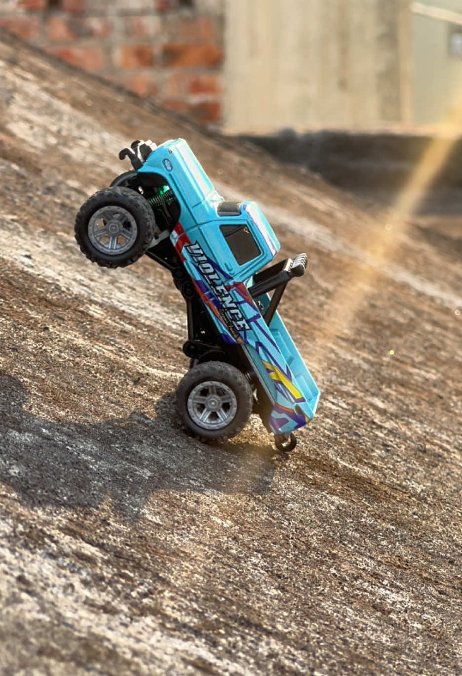 Mini RC Monster Truck 1/64 Scale #giftideas #rc #toys #trucks #offroad #cars#tiktokshopfinds #usa #tiktok #tiktokshop #fyp #springtok #tiktokmademebuyit #foryoupage 