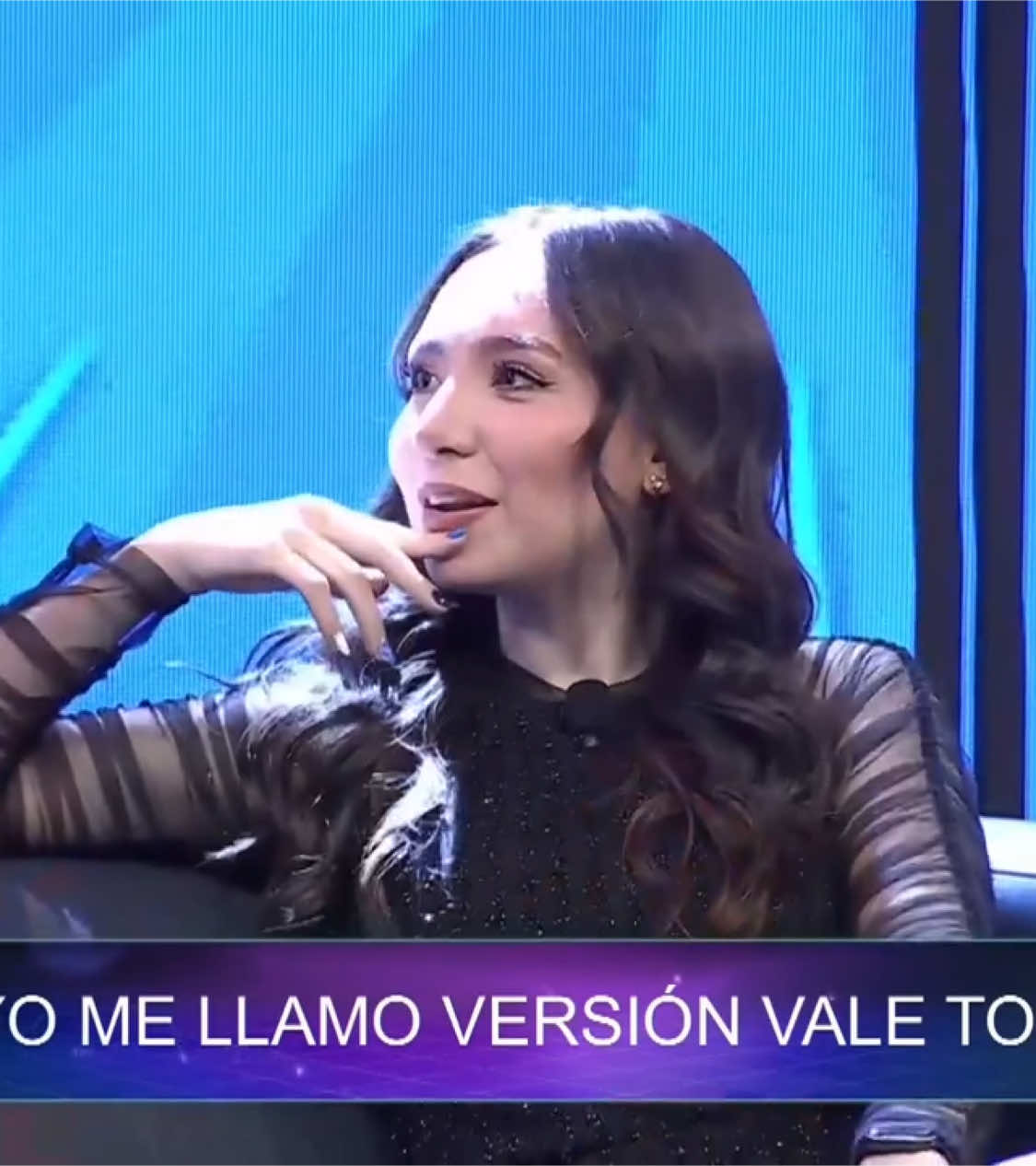 Calentando los motores para #YoMeLlamoPy y @Jazmin del Paraguay da su devolución 🙋🏻‍♀️🎤🎶 🌟 Vos sí te llamás ✨ @Valetodopy por @Telefuturo 🔝