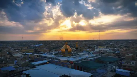 🔹 عند حرم القاسم، تطمئن القلوب، وتسكن الجوارح، وتُزال الهموم... يا قاسم بن الإمام موسى الكاظم (عليه السلام) مشاهد تلامس الأرواح وتُعبّر عن عمق الزيارة الروحية. تصوير: إسماعيل إحسان تصوير جوي ومونتاج: حيدر العيساوي #المزارات_الشريفة #وحدة_الإنتاج_الوثائقي #قسم_الإعلام_والعلاقات_العامة