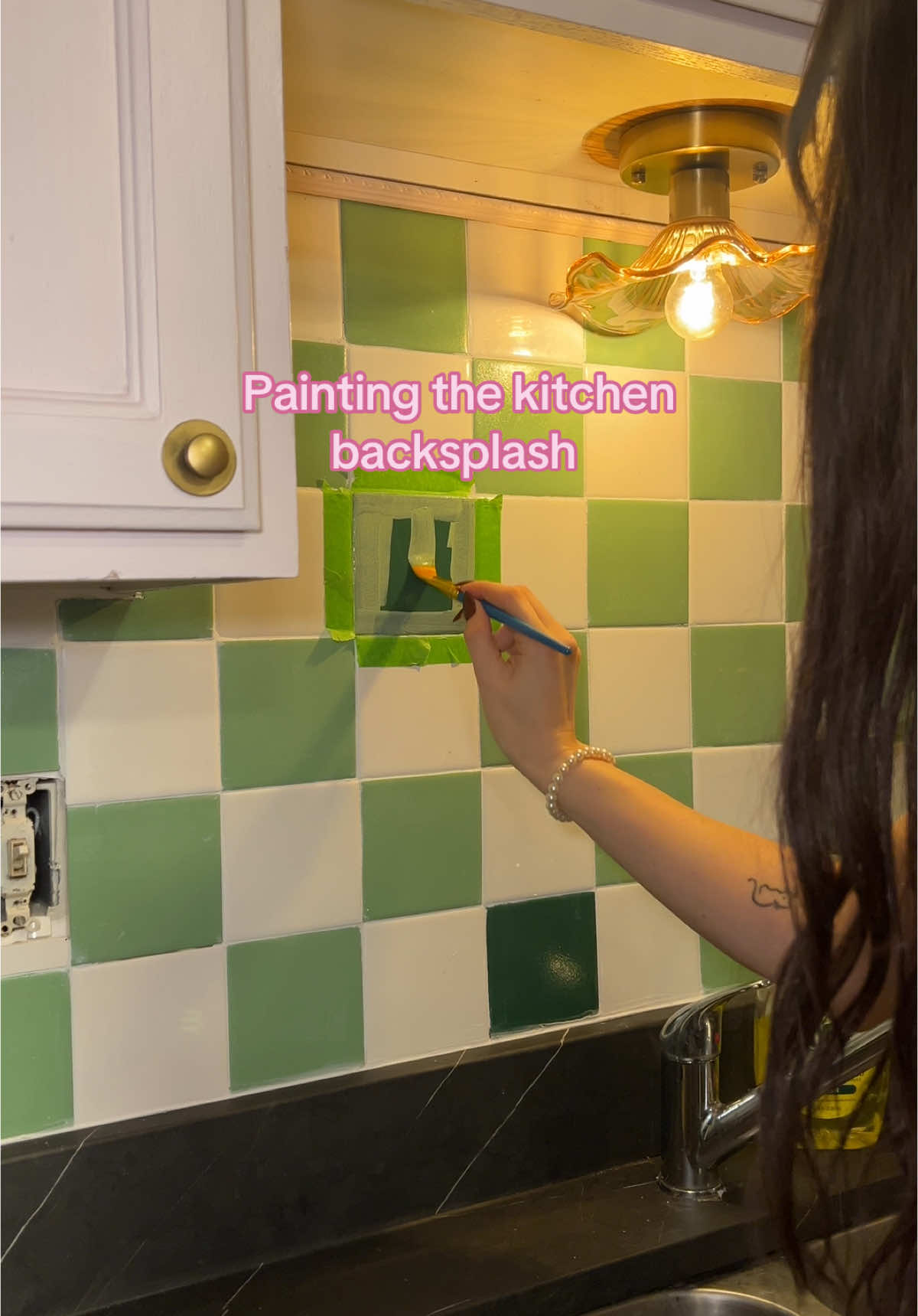 A small edit to the kitchen backsplash but it made a world of difference to me ✨ #homedecor 