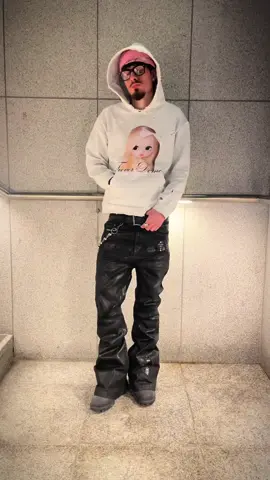 How we lookin?                                                                .                                                                                     .                                                                                       .                                                                        #fyp#style#flaredjeans#undergroundrap#swag#2016#styleinspo#outfit#OOTD#130world#rickowens#balenciaga#trevor#clean#fitted#doll#foryou#foryoupage#desires#fashioncreator#inspo#pinterest#proportions#london#waxedjeans#vkei#ifsixwasnine#japanesefashion#carti#osamason#trim   @TREVOR 