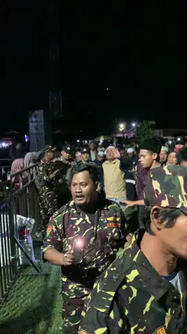Kedatangan Habib Ali zaenal abidin assegaf #cirebon #majelissholawat #habib #ha #fyppppppppppppppppppppppp #berandatiktok #zahirmaniaindonesia🇲🇨 #prajawinangun #zahirmaniaindonesia🇲🇨 #zahirmania #tiktok ##azzahirpekalongan #azzahir 