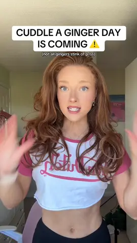 SPREAD THE WORD #cuddle #cuddleagingerday #gingers #may21 #redheadday #redhead 