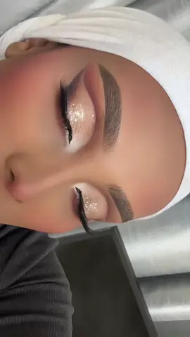 #dxb_uae_dubai #eyeshadowtutorial 