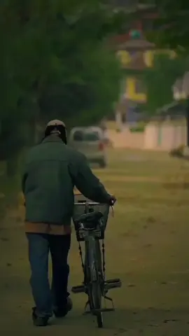 salka dhigo jaceyl yahow🥺🚶🏽 #caarif🤴🏽🌴 #somalimusic #viralvideo #somalitiktok 