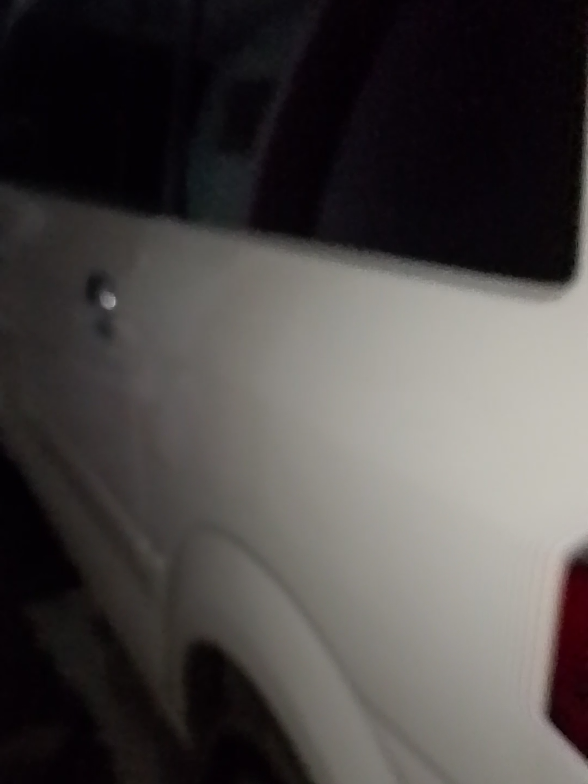 mobil siaga desa apa mobil pribadi kog mulus,bersih.# kog GK ada stikernya mobil siaga desa... Begitu juga dengan roda 2 kenapa plat nomer nya di ganti hitam...? mungkin takut ketahuan kalau mau kemana mana...💃🤣🤣 masyarakat desa tangunan semua sangat kecewa,gus ,kami mohon🙏🙏 untuk segera di proses.#fyp #fypviralシ #masukberanda @gusbarra_ 