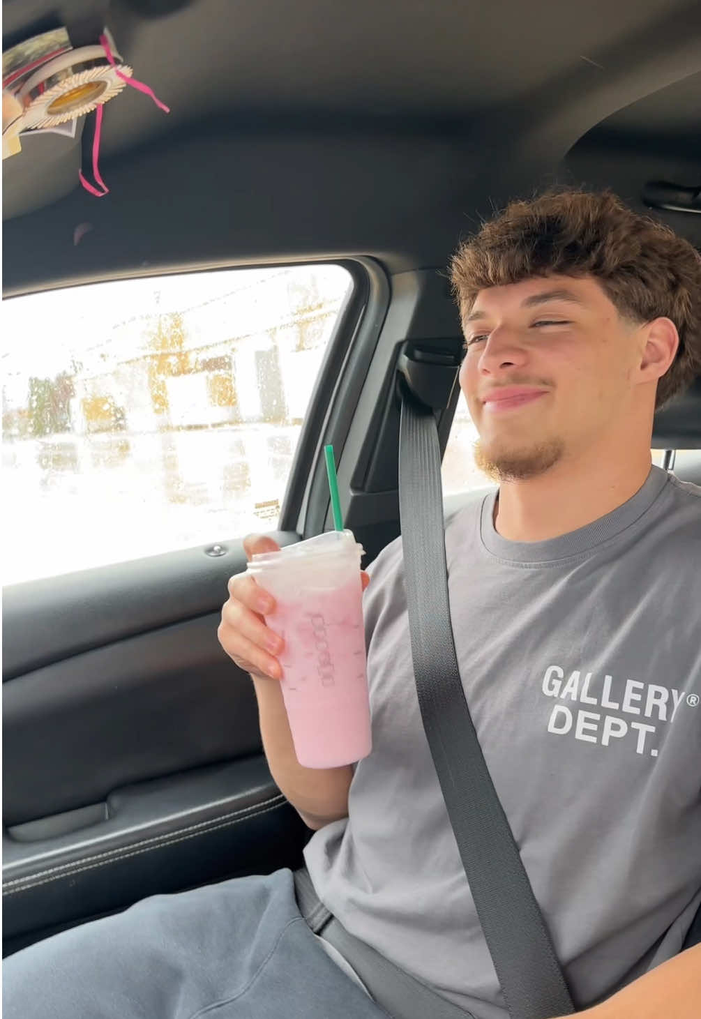 pink drink always🤞🏼@KaedenJohnson_ 