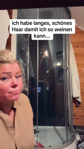 Kurz zum Einhorn geworden #maskiergang #probierenmitkarina #probiersen 