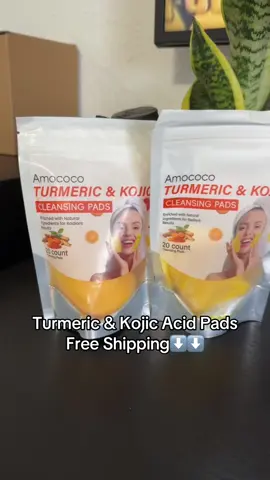 Turmeric Cleansing pads for those dark spots on sale today⬇️⬇️ #creatorsearchinsights #turmeric #turmericsoap #turmericskincare #turmericscrub #soap #facewash #acne #pimples #darkspots #facial #TikTokShop #tiktokmademebuyit #freeshipping #sale #flashsale 