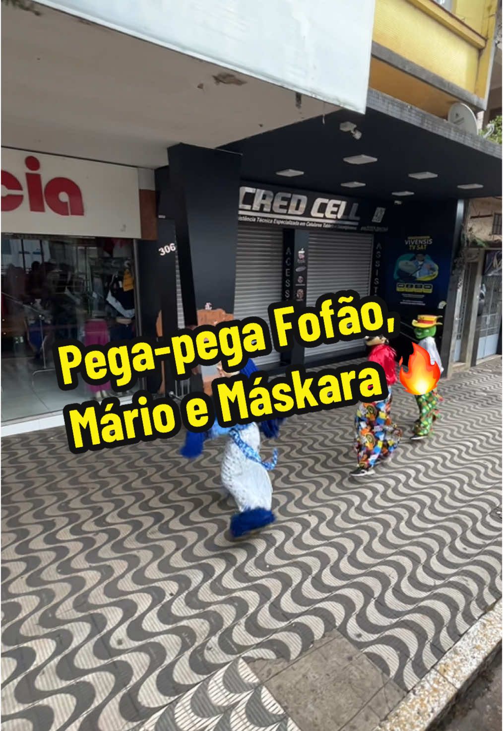 O pega-pega perfeito existe e eu posso provar ☝🏼🔥😍 Sincronismo perfeito!#trenzinhodaalegria #carretadaalegria 