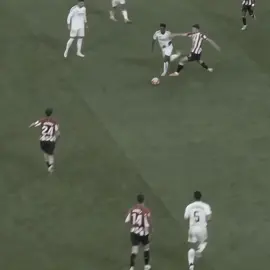 فيني اليوم غير 🙇🏻🤍! #fyp #vinicius #realmadrid 