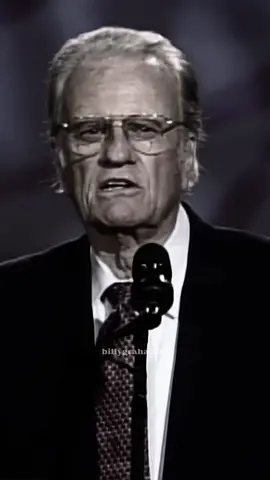 Oracion De la Noche #billygraham #motivacion #oracion #Dios #jesus #prayer #unitedstates #fortalezadivina #oracionpoderosa #mensajedefe #reflexion #FeEnDios #Fortaleza #AmorDeDios 