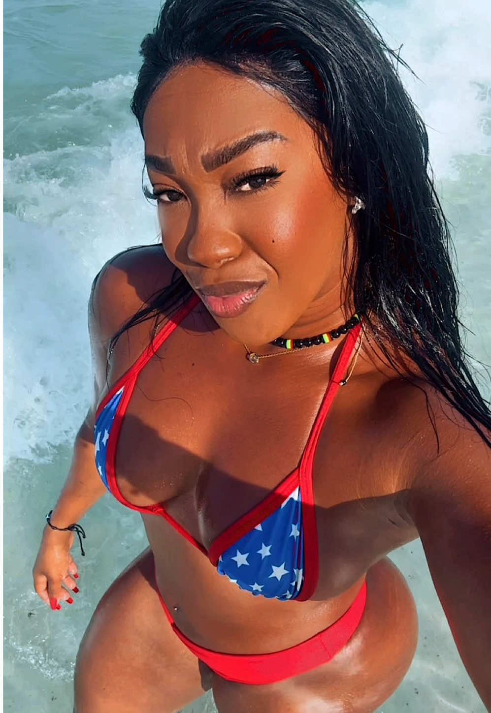 🤎𝑺ó 𝒒𝒖𝒆𝒓𝒐 𝒂 𝒑𝒂𝒛 𝒅𝒐 𝒎𝒂𝒓 𝒆 𝒏𝒂𝒅𝒂 𝒎𝒂𝒊𝒔. 🌊☀️🐚 #pretinha #cabofrio #mineirinhauai #❤️‍🔥🖤 #flamengosempre 