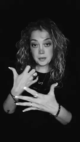 @Synapticsavage_ #👑longlivethequeen👑 #athousandyears #christinaperri #pse #fyp #hardofhearing #2000sthrowback #creatorsearchinsights 