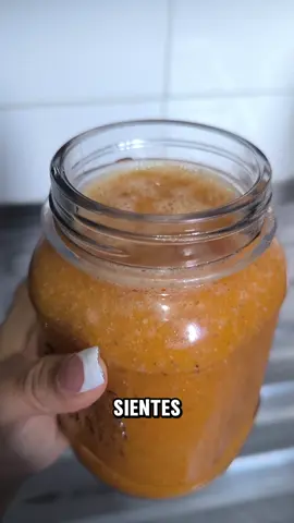Mezcla Papaya, Zanahoria y Chia  #licuadosaludable #batidosaludable #jugosnaturales #batidos #batidosparaelestreñimiento #estreñimiento #papaya #chia #zanahoria 