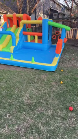 The best part, this is so much fun using it both wet and dry! #inflatablepool #inflatablewaterslide #bouncehouse #watertoys #summerfun #tiktokmoms #parentsoftiktok 