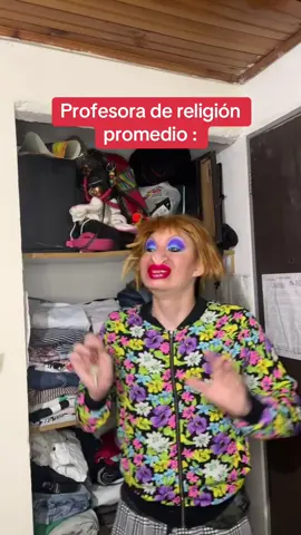 Virgen santísima parecen todas fotocopias #comedia #profereligion 