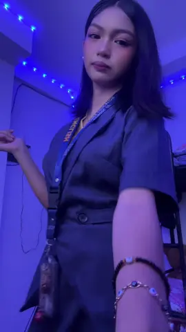 ganyan ba dapat ang future teacher maem?