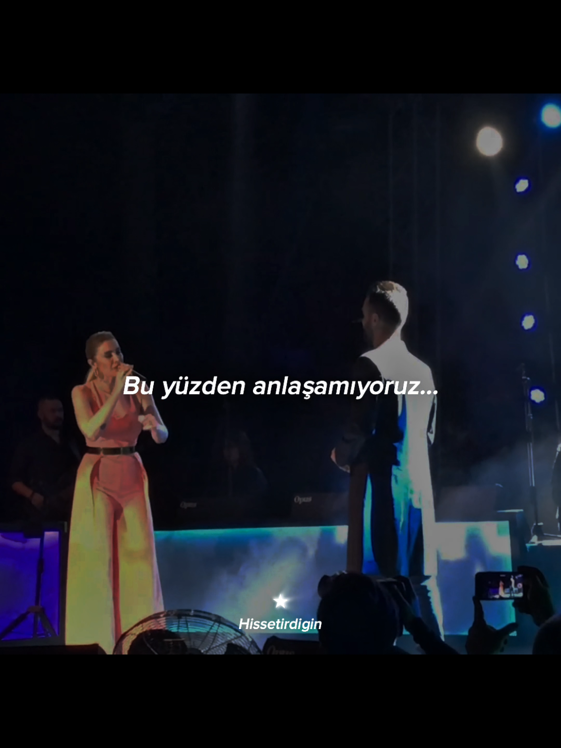 Bu yüzden anlaşamıyoruz🍷 . . . #lyrics #fyp #fypシ 