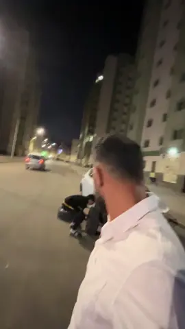 بفضل الله رش ع اللحم بدون اي معجون ٣٠ الف ج رش نضافة للعربية بالكامل بداية من ١٠ الاف جنيه سمكرة وبوية