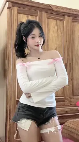 đã xinh lại còn nhảy đẹp ai mà chịu nổi 🥵#gaixinhnhaytrending #gaixinhgoivon #gaixinh#xuhuongtiktok 