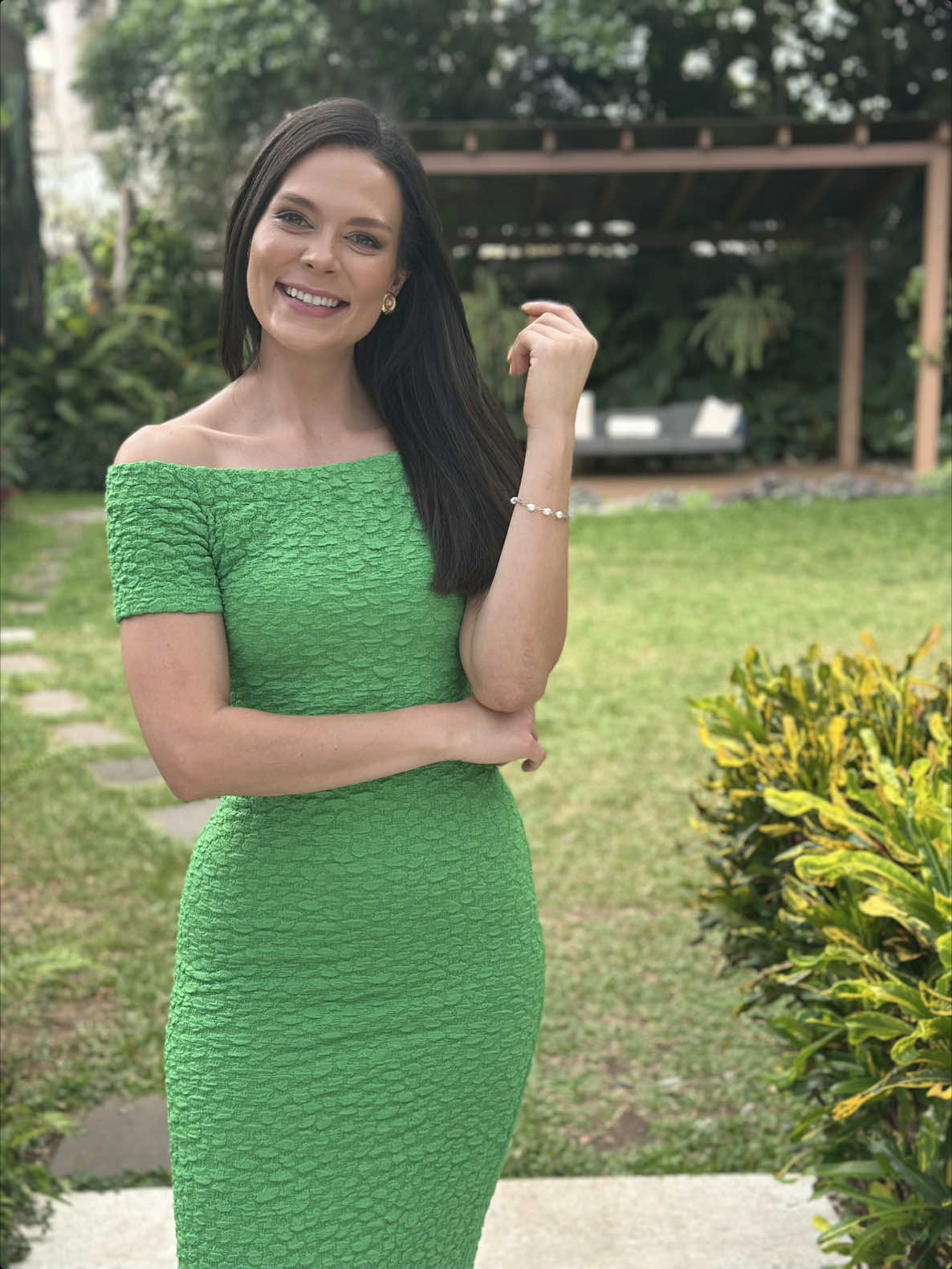 🙋🏻‍♀️ Aquí las que nacieron en los 90’s y hoy tienen las marcas que nos dejaron esos pantalones 😭😂 . . . #90skids #latam #costarica #pants 