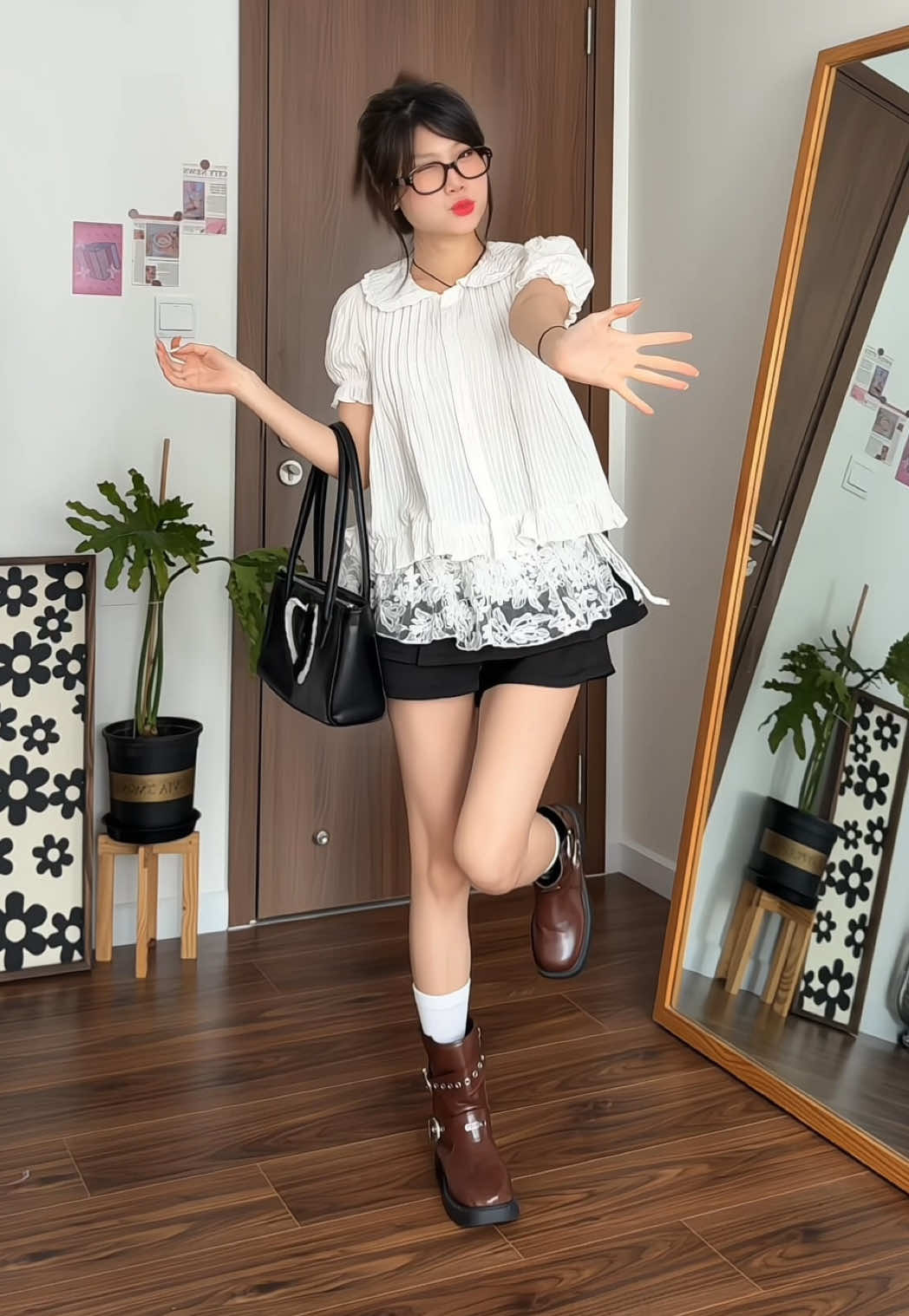 Dễ phối đồ 👐🏻 #xuhuong #thaochunreview #outfitideas #macgidexinh #outfitmuahe #reviewquanao 