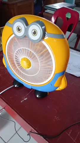 kipas angin karakter harga 50 rb #kipasangin #kipaskarakter #kipasanginportable #kipasminion 