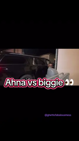 Biggie so damn scary bro😂..Idc if Ian no fighter im not about to let my friends get jumped 💯. Im with them wrong or right. #ahnamac #biggie #zuesnetwork #zues #reunion #friendshipbreakup #fyp #vir 