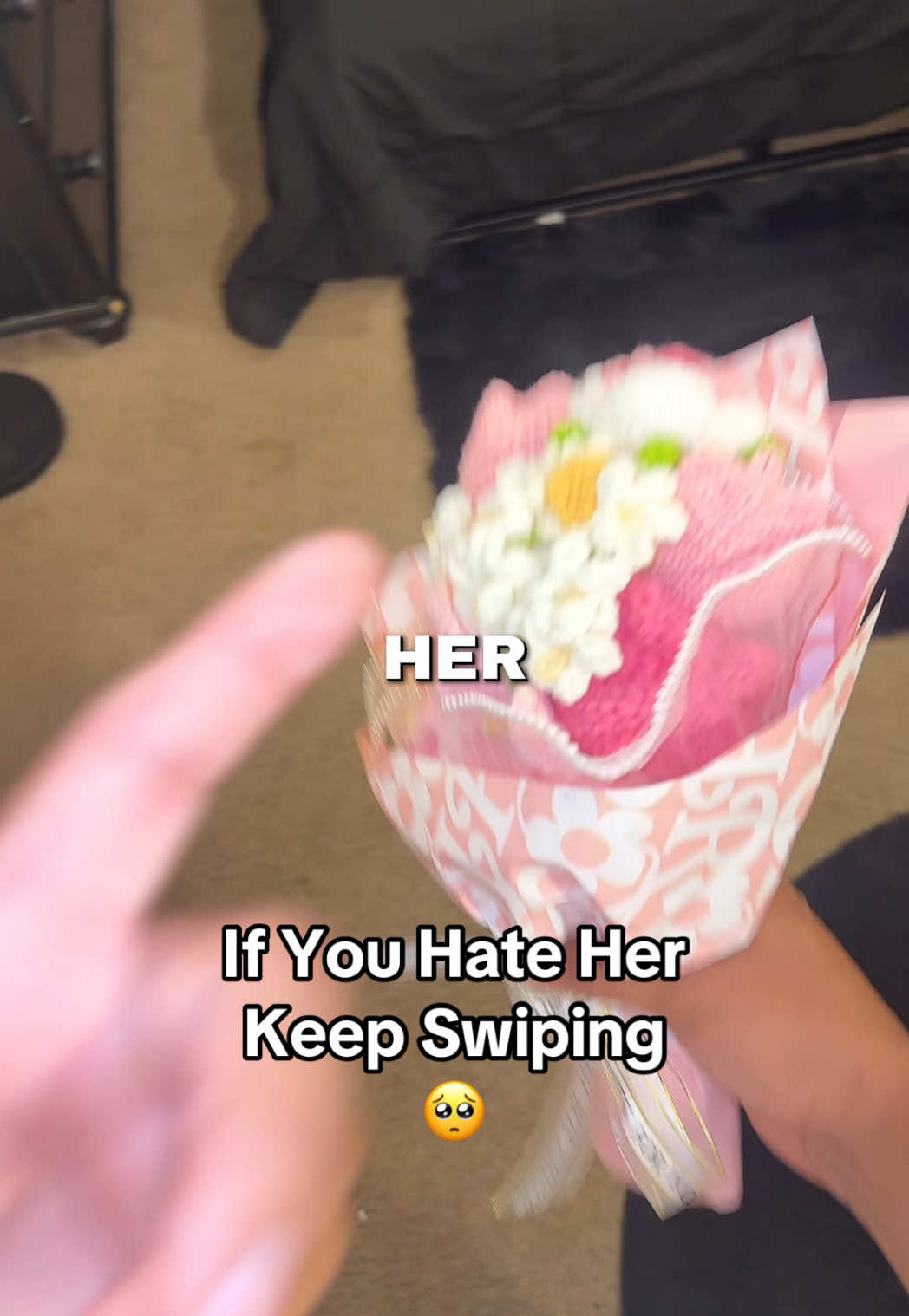 Up to you bro. 😭 #tiktokshop #flowers #bouquet 