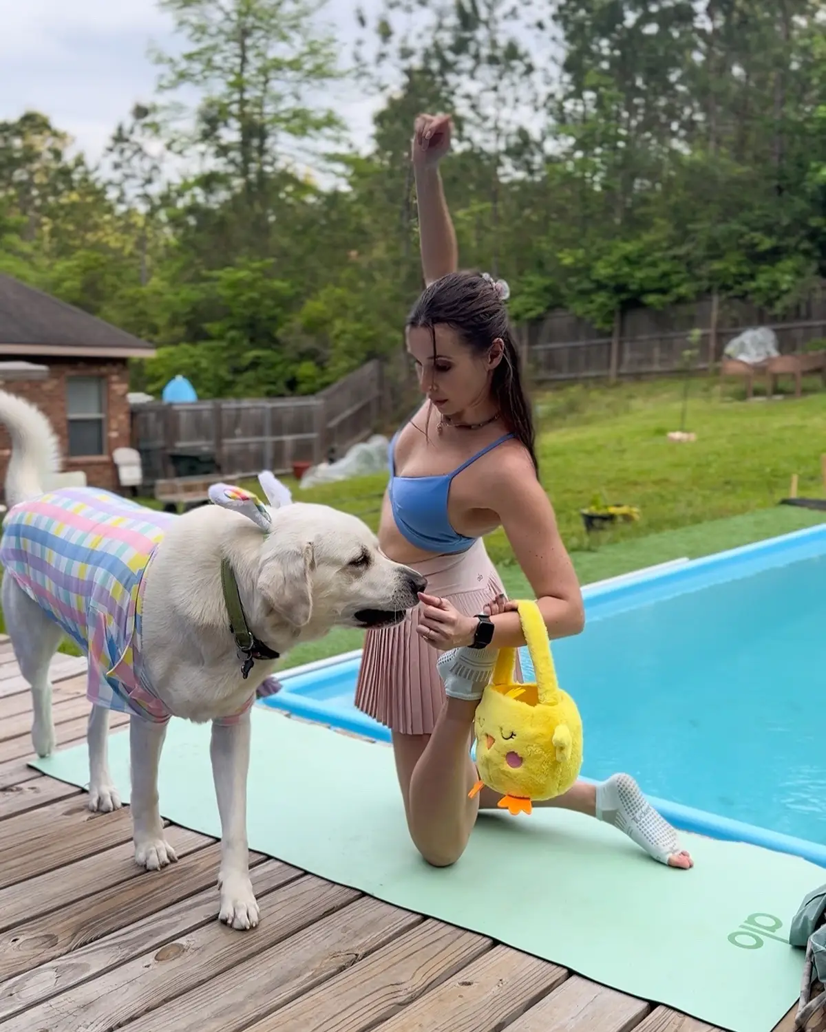 My furry bestie 🥹 best yoga puplates buddy ever. I mean you can’t tell me that face, those expressions don’t bring you extreme joy 🫶. #BestFriends #yoga #fyp #pyrador #bigpuppy #puppyfun #happyeaster wearing all @Alo Yoga 