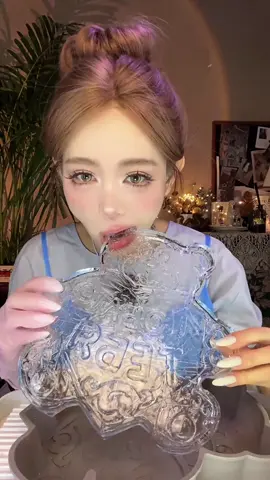 super teddy crunchy ice eating 🧊 #iceeatingasmr #iceeating #ice #crunchyice #asmrice #iceeatingsound #icecube #crunchedice #fyp #chew #iceeatingvideos #viral #asmriceeating #foryou #powderyice #whiteice #shavedice #mukbang #freezerfrost #asmreating #iceeater #crunchyasmr #softiceeating #satisfying #icelovers #eatingice #icechewing #icecrunch #icemukbang #snoweating #freezercraping #asmr #foryoupage #icering #voice #chewing #delicious #chewingsound #yummy #voicecontrol #soft