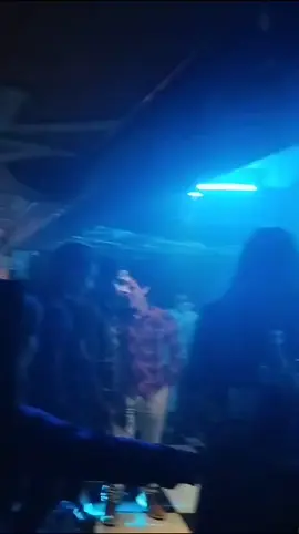 fingir que estás en disco  #virallllllllll #borracherasepicas #viralll #disco #eventosprovados #viralll #fiesta #paratiiiiiiiiiiiiiiiiiiiiiiiiiiiiiii 