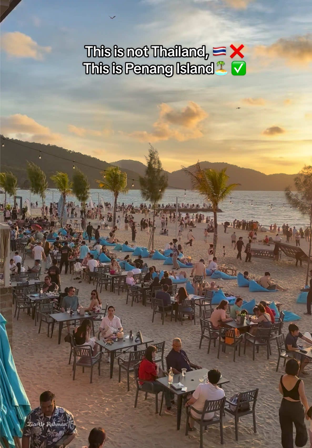 Ferringhi Bay, Batu Ferringhi,Beach  Pulau Penang, Malaysia 