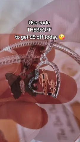 Sterling Silver S925 stamped jewellery. Beautiful memorial Jewellery, see our Tiktok shop for the full range. #silvercharms #loveyou #grief #missyou #ashes #ashesoflove #silverjewelry #giftsforher #present #gift #birthdaygift #uniquegifts #pandora #tiktokgifts #familyforever #tiktokmademebuyit 