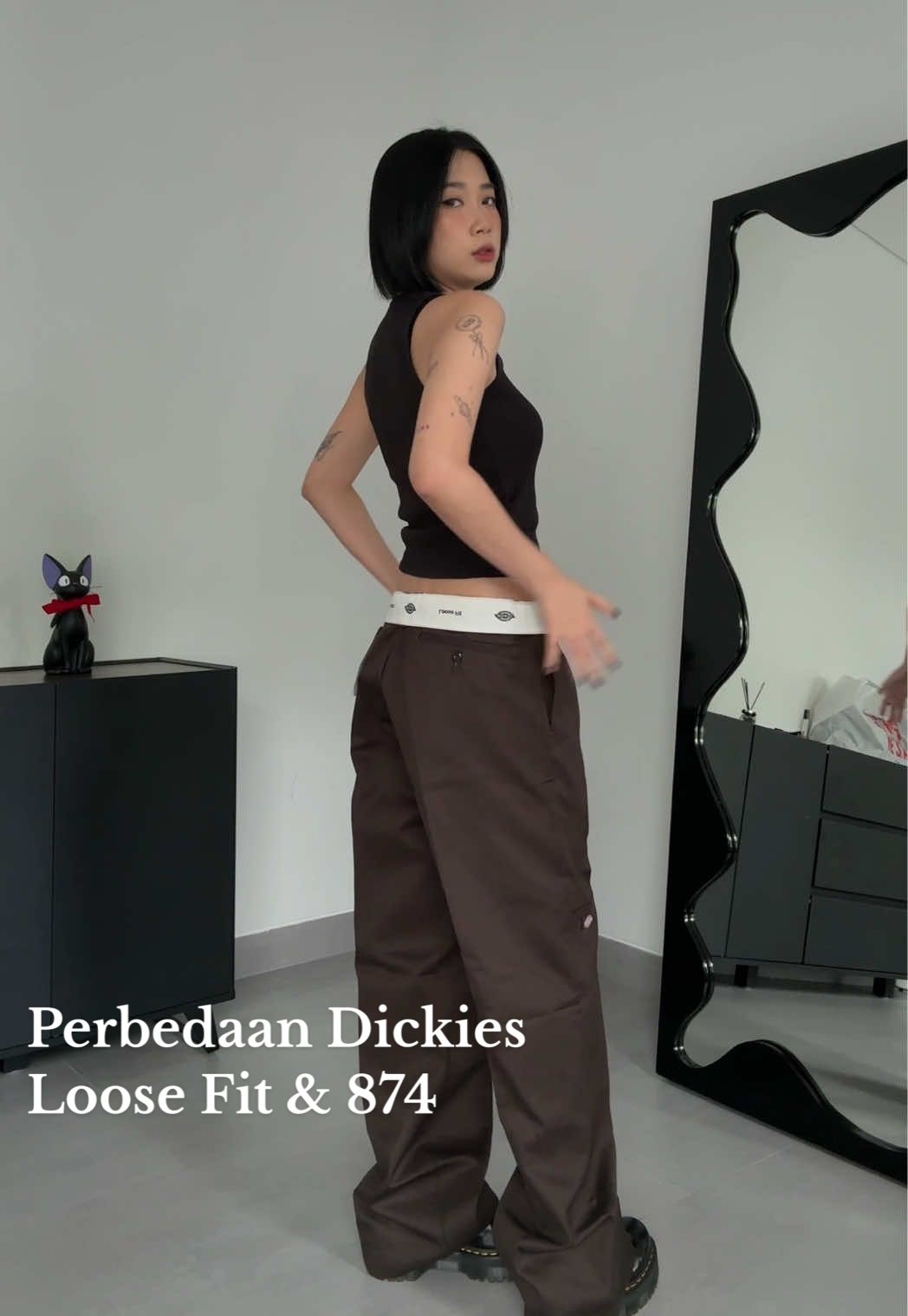 team loose fit or 874? 😋✨ #dickies #dickiesloosefit #dickies874 #TikTokFashion 