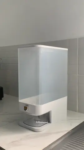 Akhirnya nemu tempat beras yang tidak cuman aesthetik tapi bahanya kuat dan kokoh. #unboxing #asmrunboxing #storage #ricebox #tempatberas 