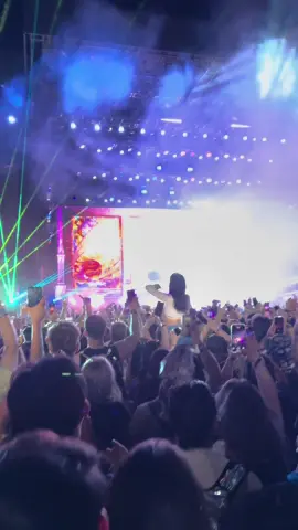 This was genuinely soooooooooo much fun #coachella #zedd #weekend2 #clarity 