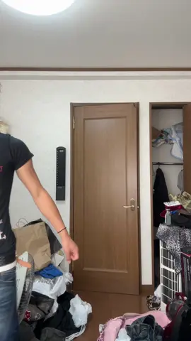 もう夏服準備してる？？ @屍裏 で揃えておしゃれ番長なろー！ . . . . . . . #東京#tokyo #平成 #heisei #平成男子 #平成ギャル #ギャル男 #garyu #ギャル #garyu #y2k #grange #古着コーデ #古着 #y2kファッション #グランジ #grange 