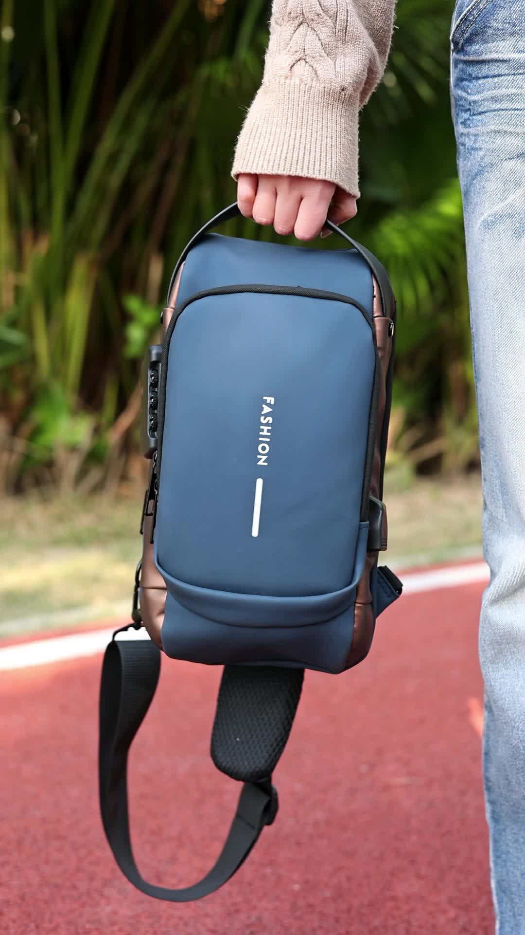This is an almost perfect backpack from China, with a very reasonable price. The backpack comes with an anti-theft lock and USB charging port, and is made of waterproof and scratch resistant materials. I am very willing to have it.