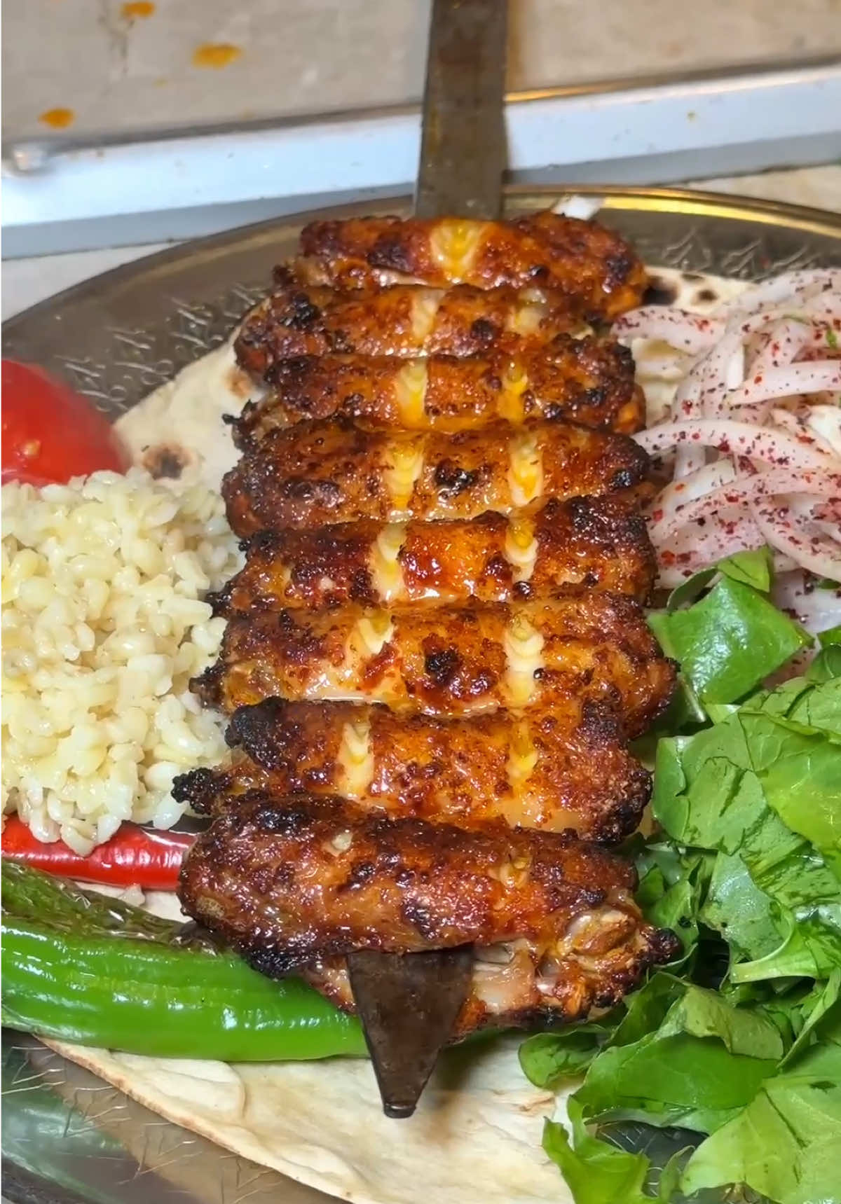 Tavuk Kanat Hazırladık !! En az kaç tane yiyebilirsiniz ? #tavukkanat #tavuk #kanat #soslutavuk #food #tavukyemekleri #chickenwings #beyazet #yemek #yemekvideoları #bestfood #grill #chickengrill #eniyirestaurant #ağababadöner 