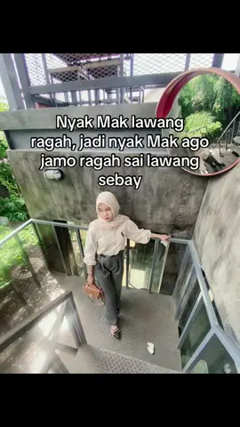 #lewatberanda #fypシ #lampungtimur #lampungarea🏴‍☠️🔥 #lampungpride🔥 #lampungtiktok #lampunghits #katakata #trending #lampungkuliner #lampungviral #remix #lampung #lampunggeh #fyppppppppppppppppppppppp #fypage 