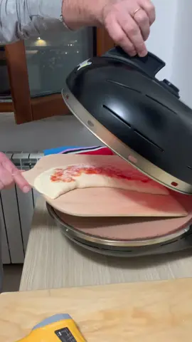 Calzone con lo Spice Diavola Pro Vers.2 @Diavolapro.com #tiktok #pizza #pizzalover #pizzatime #pizzafattaincasa #fornopizza 
