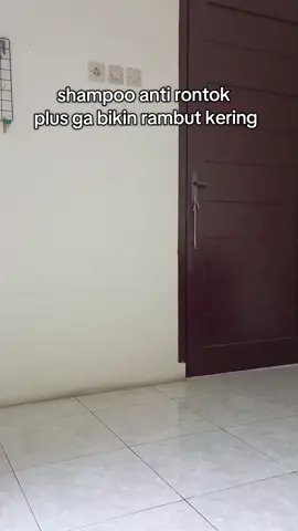 gausah pusing mikirin rambut rontok, keramasin aja pakai Raisu Hair Treatment Shampoo. lagi ada diskon mulai 30% aja looohh #fyp #raisu #raisuhairtreatmentshampoo #shampoo #rambutrontok #hairtreatment #hargaterjangkau 