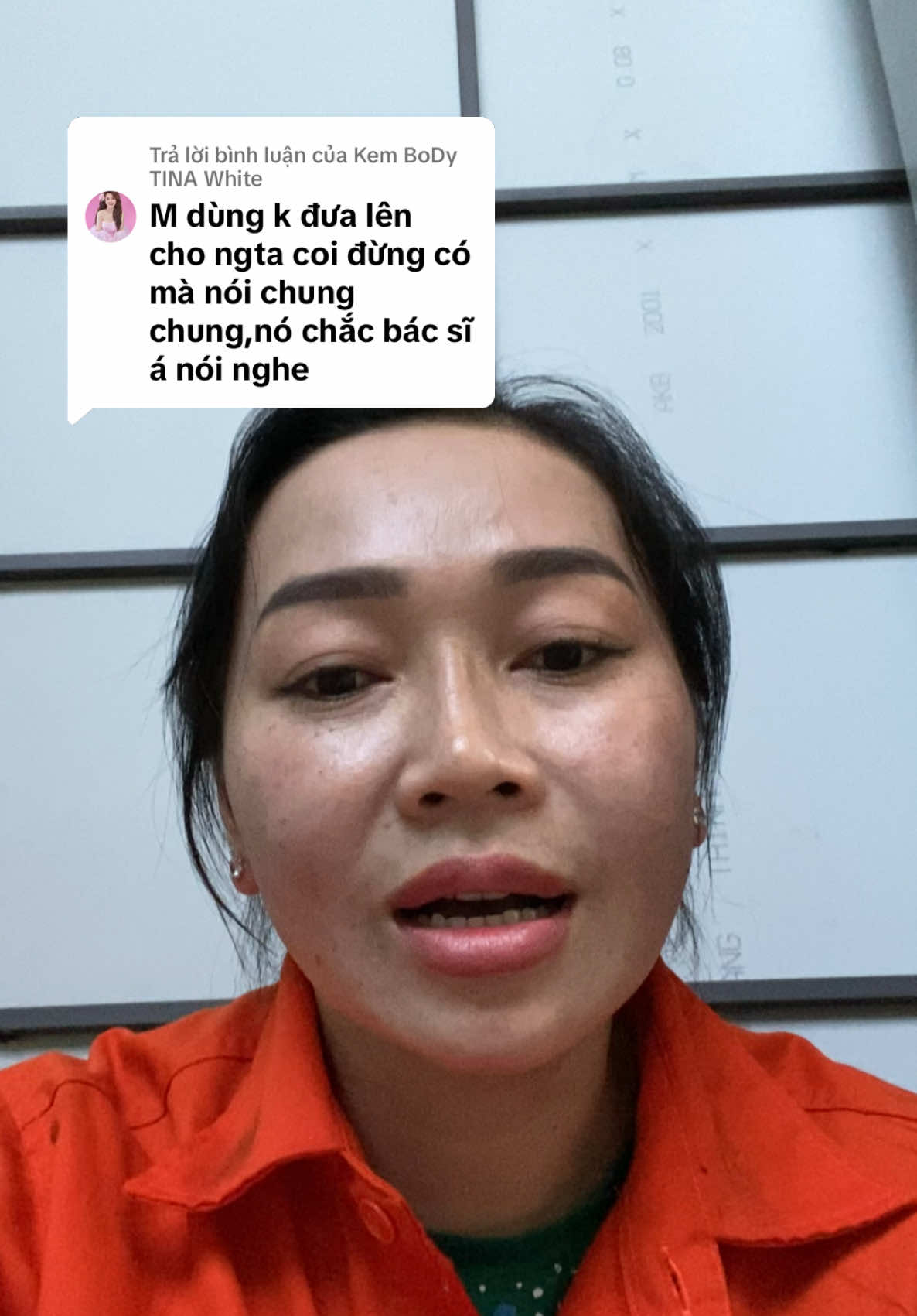 Trả lời @Kem BoDy TINA White  Mình không có tạo phốt. Mọi người bị giống mình comment đầy video kìa. Thật sự ai bị bùng phát sắc tố sau ngưng kem mới hiểu được cảm giác sợ đối mặt. Mình cũng lấy hết can đảm để làm video và mong nó sẽ mang lại giá trị nào đó đối với những người gặp phải tình trạng như mình. Mình k dành cho các bạn đang bán hàng. Video này dành cho người mua. Mình mong sau này người mua hàng sẽ thông minh hơn, chọn sản phẩm đúng và an toàn cho da ngay từ đầu chứ không như mình!