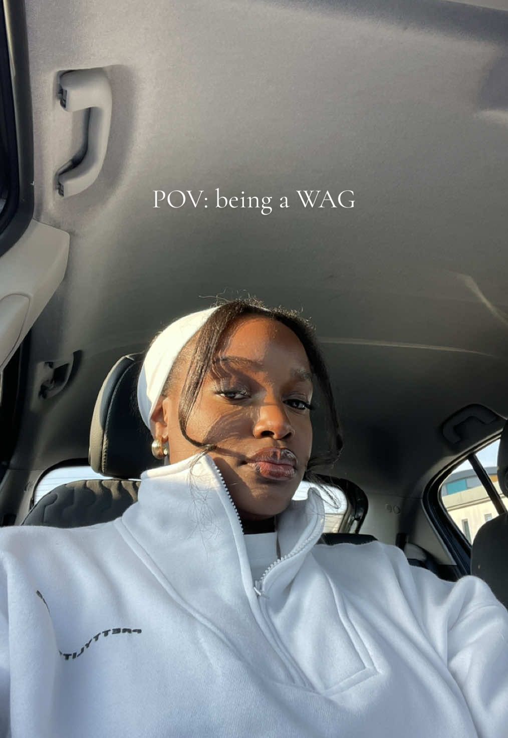 The girls that get it, get it #wag#waglife#football#footballgirlfriend#waitingforyou#him#relatable#forhim