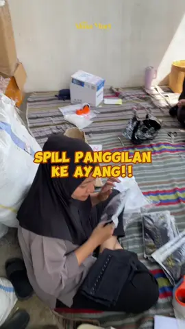 Kalau kamu manggil apa nih ke ayang??  #employee #qna #ayang 