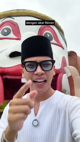 ⚠️Video ini bukan medan menuding parti, membakqr isu kaum, apatah lagi menyentuh sentimen sempit. Video ini bersifat kemanusiaan, tentang hati yang pertahankan kedaulatan negara. Jika terasa, bukan kerana saya menyebut nama, tapi mungkin kerana ada cermin di depan sedaghe.