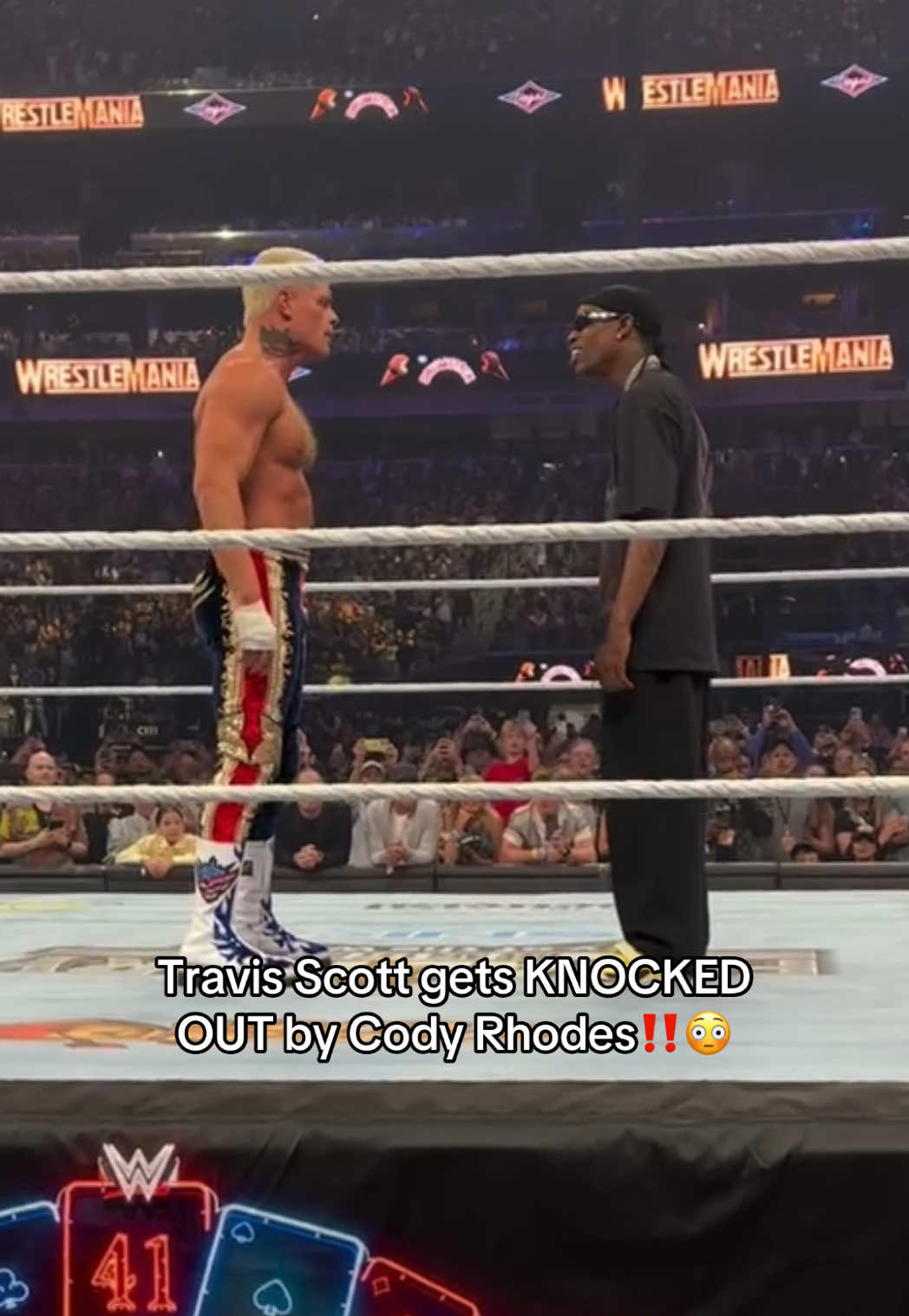 Nah I think Travis might actually be hurt from that😭 🎥: @s_universal #Travisscott #WWE #viral #memes #funny 