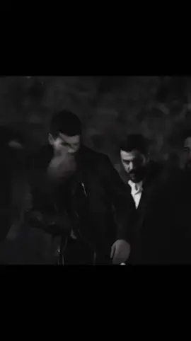 بطااارية الروحح🏃🏻‍♀️‍➡️!! #khali #halilibrahim #TIKTOK #foryoupage #Deniz #trending #حب_بلاحدود #مسلسل_حب_بلا_حدود #حب_بلا_حدود #HudutsuzSevda #زينب_كاراسو  #دينيز_جان_اكتاش #denizcanaktas #خليل_ابراهيم_كاراسو #fyppppppppppppppppppppppp #بدون_هشتاق #الانتشار_السريع #الاخضر #دينيز_جان #خليلو #بطارية_الروح_طفت_لو_مجروح 